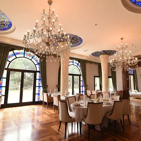 Blue Diamond Ataturk Palace Hotell 5*